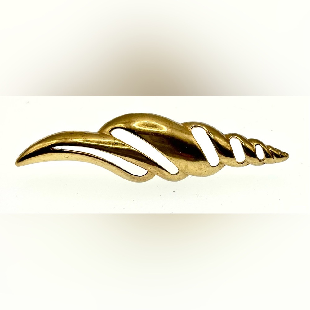3 for $30 Vintage Gold Tone Shell Design Openwork Brooch Scatter Pin